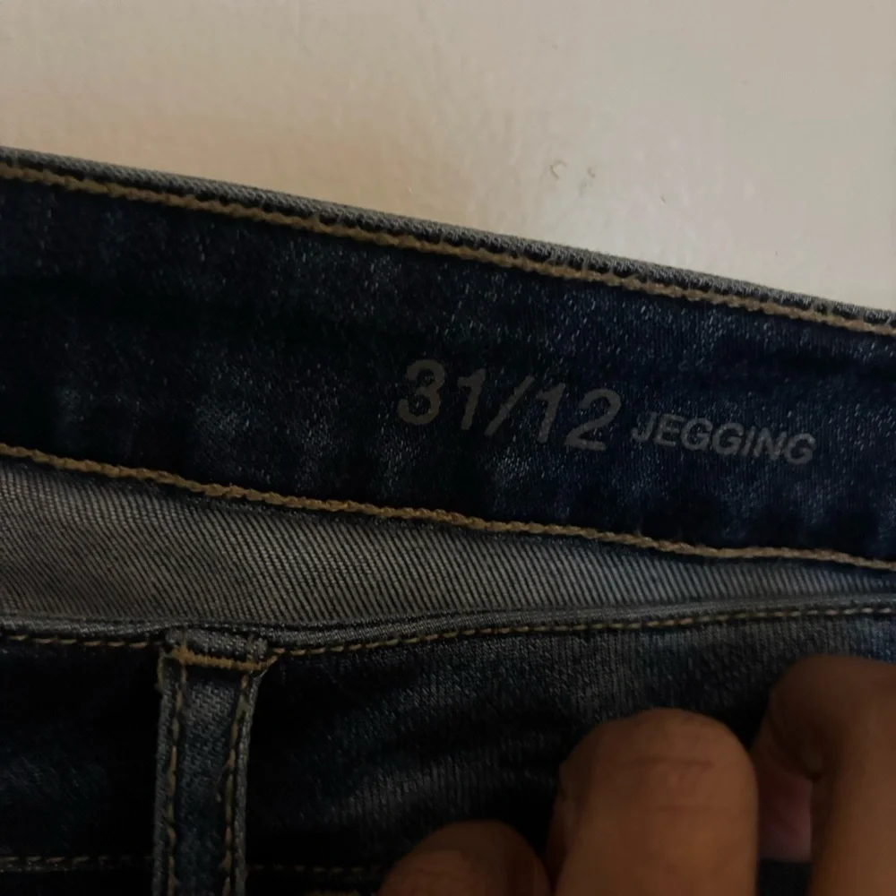 a.n.a Blue Jeggings! Excellent condition! - Picture 5 of 9
